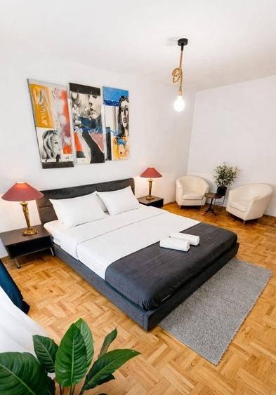 Apartament cu 3 camere decomandat în Mărăști