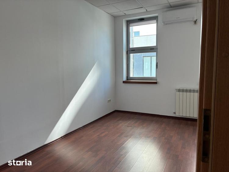 Spațiu comercial, de 180 mp, în Vitan