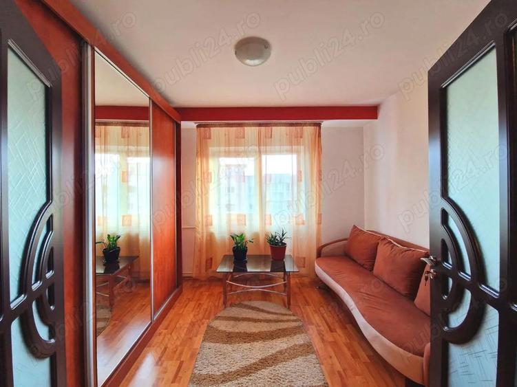 Apartament cu 4 camere decomandat, mobilat în 13 Septembrie