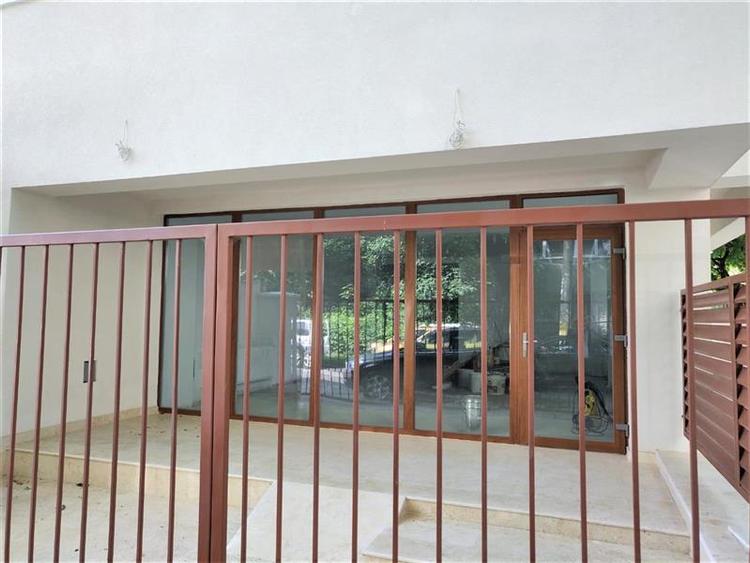 Spațiu comercial, de 100 mp, în Bucureștii Noi