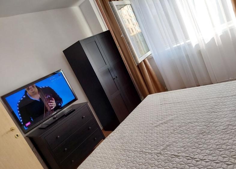 Apartament cu 2 camere decomandat în Crângași