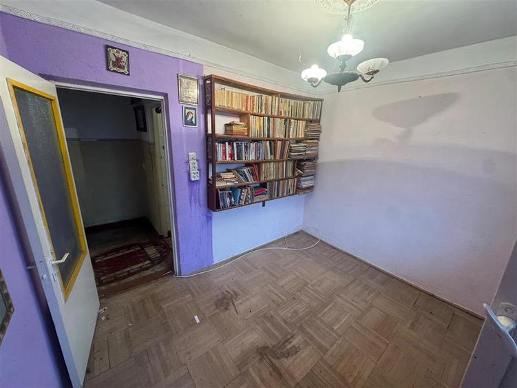 Apartament cu 3 camere decomandat în Ultracentral