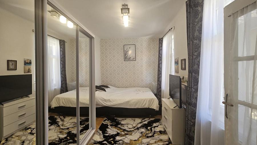 Apartament cu 2 camere nedecomandat, mobilat în Ultracentral