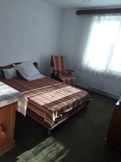 Apartament cu 3 camere semidecomandat în Ultracentral