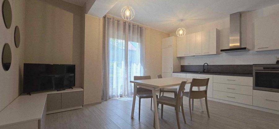 Apartament cu 2 camere nedecomandat în Central