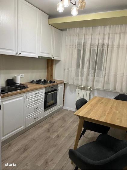 Apartament cu 2 camere decomandat în Basarabia