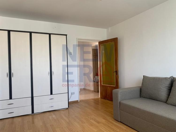 Apartament cu 2 camere semidecomandat, mobilat în Berceni