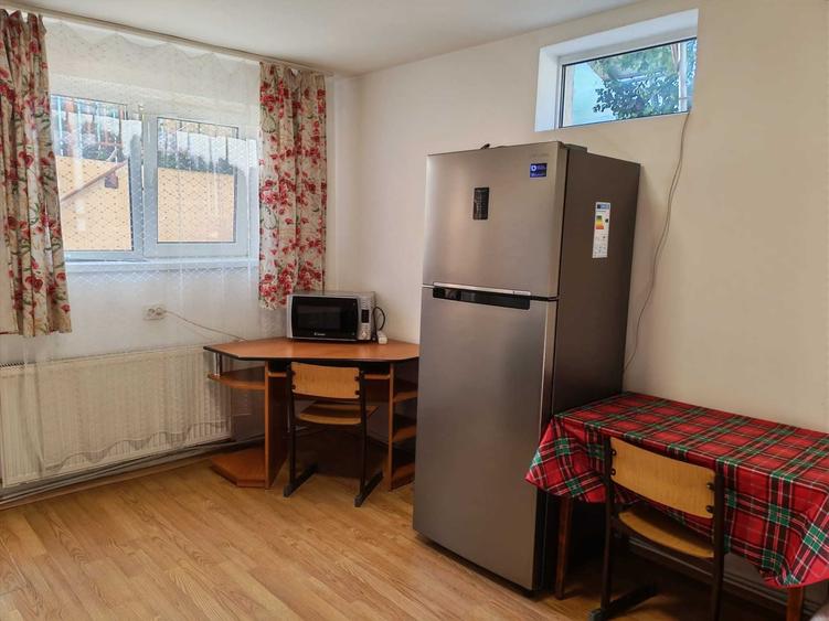 Apartament cu 2 camere semidecomandat în Baciu