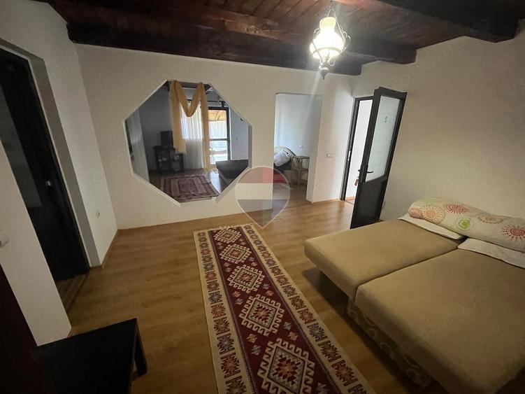 Casă cu 6 camere cu Teren 132716 Mp în Teceu Mic