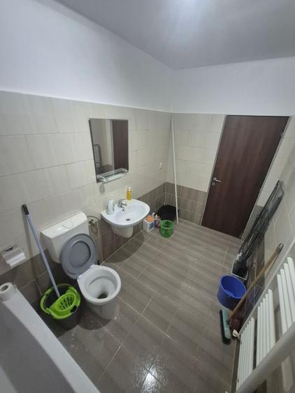 2 Cam-Lipovei-3 Min Iulius Town-55 MP--Centrala-81.000 Euro !Negociabil - 12