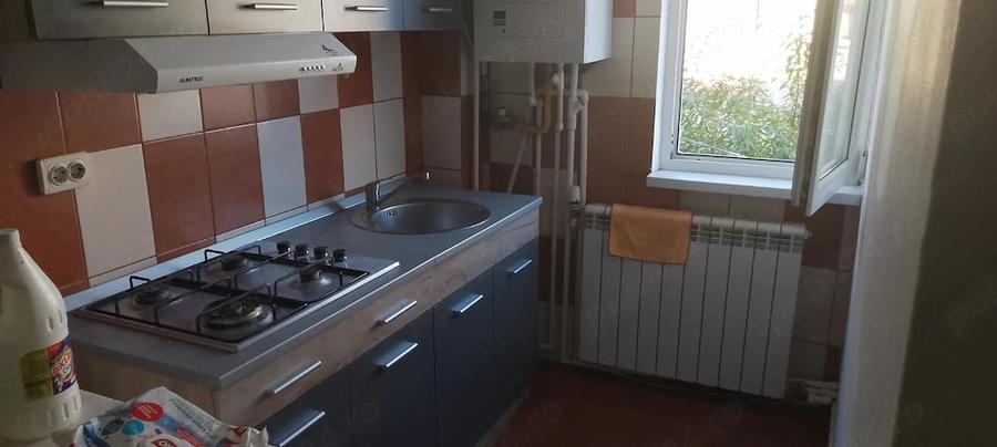 Garsonieră decomandată în Mărăței
