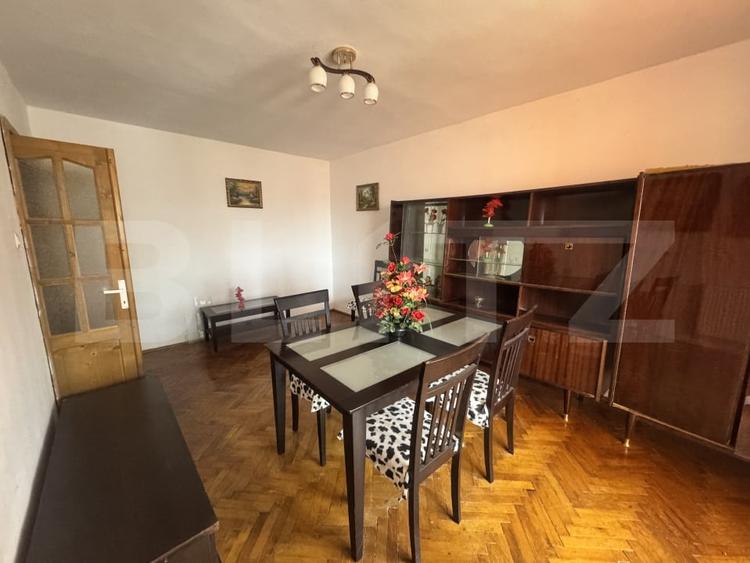 Apartament cu 2 camere decomandat, mobilat în Jibou