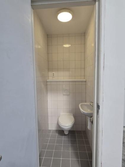 Spațiu industrial, de 530 mp, în Ozun