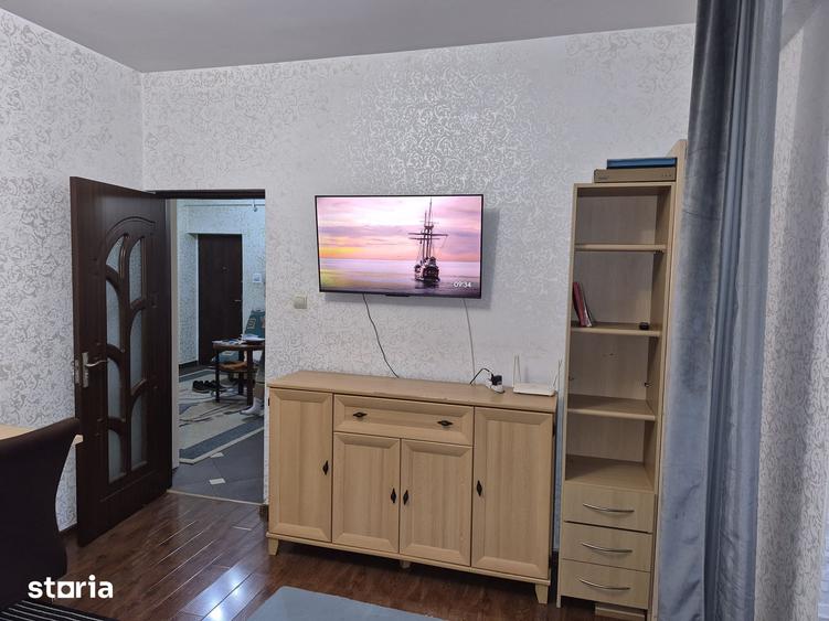 Apartament cu 3 camere în Cug