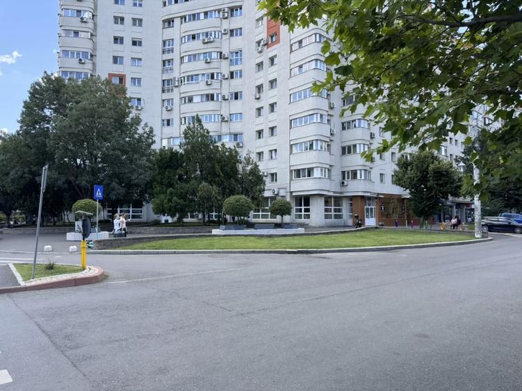 Spațiu comercial, de 135 mp, în Brâncoveanu