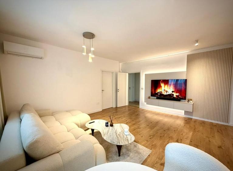 NOU /SUPERB / COMPLET MOBILAT SI UTILAT / DISPONIBILITATE LOC PARCARE - 1