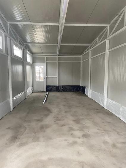 Spațiu comercial, de 40 mp, în Daneți