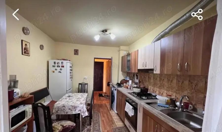 Apartament cu 2 camere decomandat în Beclean