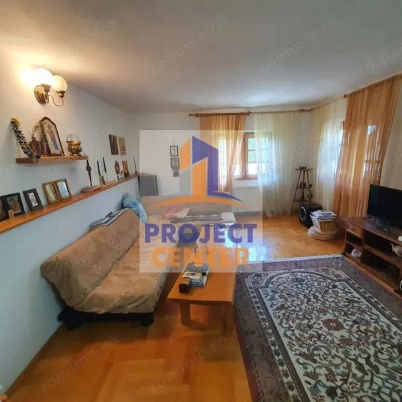 Casă cu 4 camere cu Teren 842 Mp în Trivale