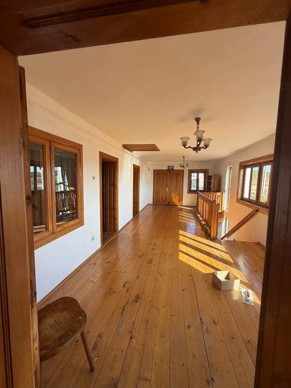 Casă cu Teren 6164 Mp în Crasna