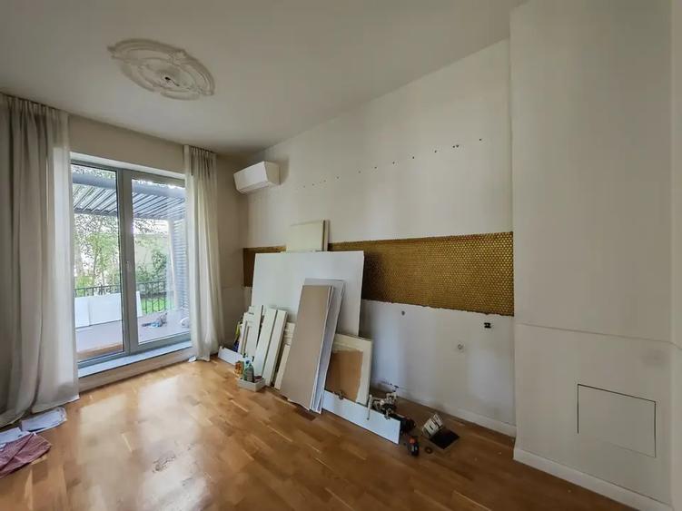 Apartament cu 3 camere semidecomandat, mobilat în Domenii