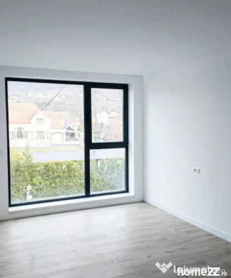Apartament cu 4 camere decomandat în Vest