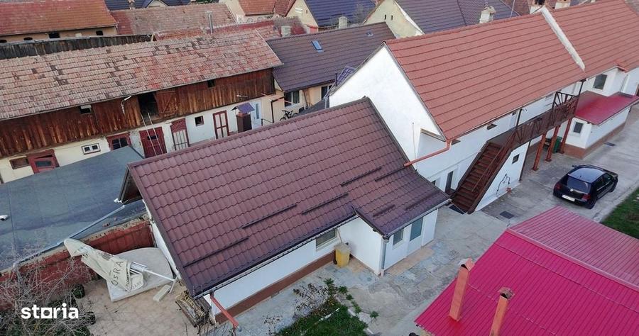 Casă cu 2 camere în Central