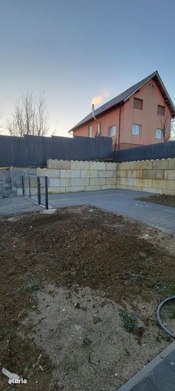 Casă cu 3 camere cu Teren 288 Mp în Central