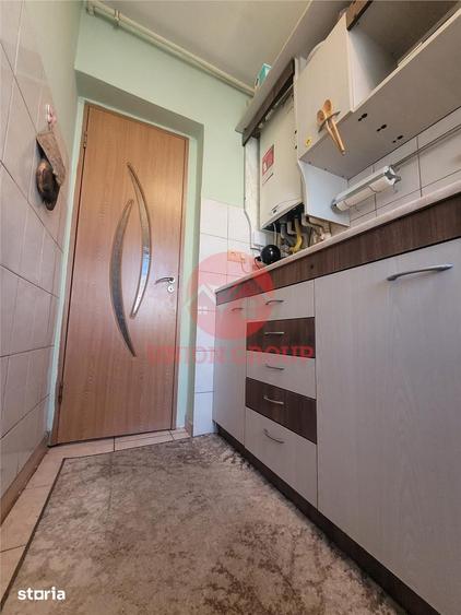 Apartament cu 3 camere, mobilat în Tomis Nord
