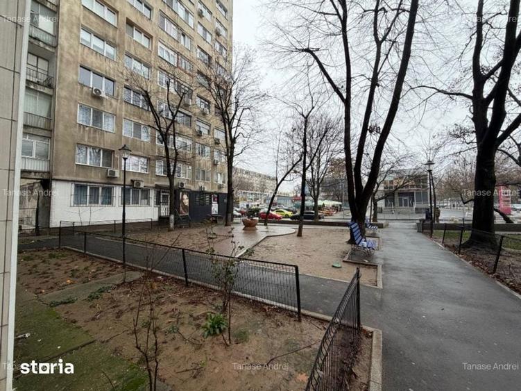 Apartament cu 3 camere decomandat în Giurgiului