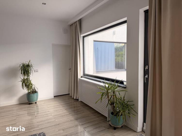 Casă cu 4 camere cu Teren 875 Mp în Măgureni