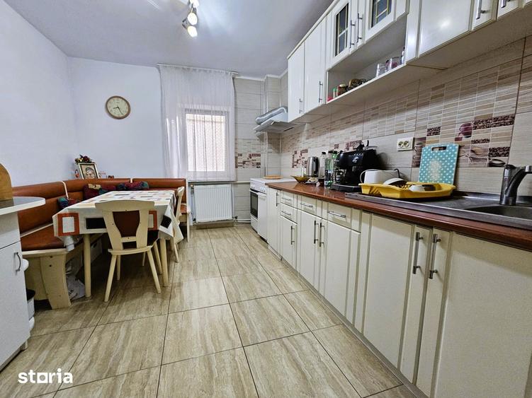 Apartament cu 4 camere în E3