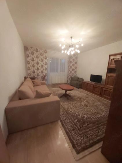 Inchiriez apartament 3 camere - 3