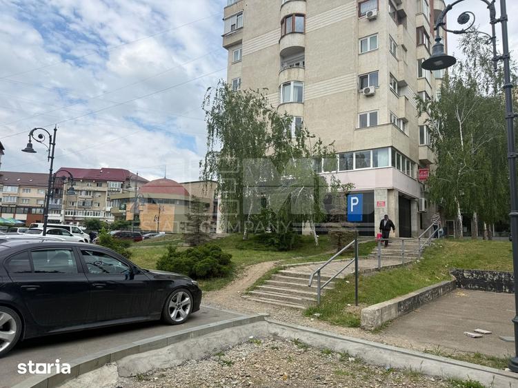 Spațiu comercial, de 120 mp, în Rădăuți