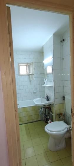 Apartament cu 2 camere decomandat în Nufărul