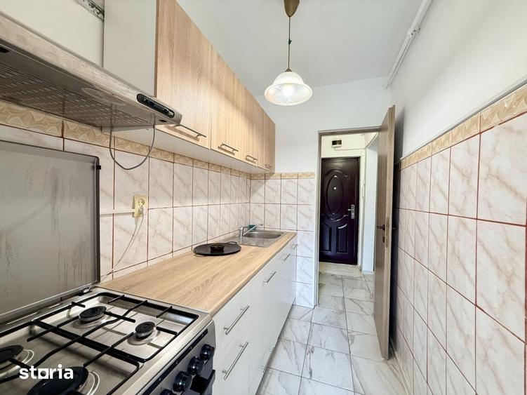 Apartament cu 2 camere semidecomandat în Gara de Nord