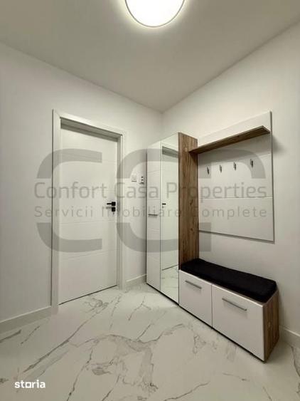 Apartament cu 3 camere semidecomandat, mobilat în Pantelimon