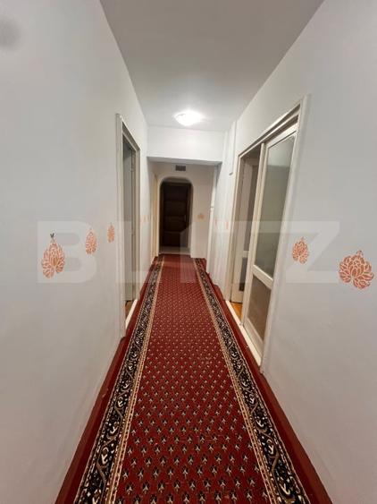 Apartament cu 4 camere decomandat, mobilat în Hunedoara