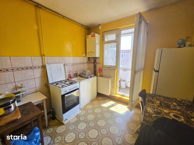 Apartament cu 2 camere decomandat în Griviței