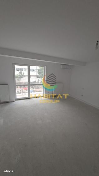 Garsonieră decomandată în Central