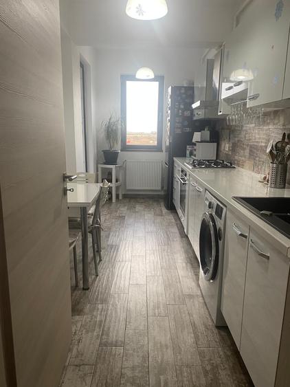 Apartament cu 2 camere decomandat în Berceni