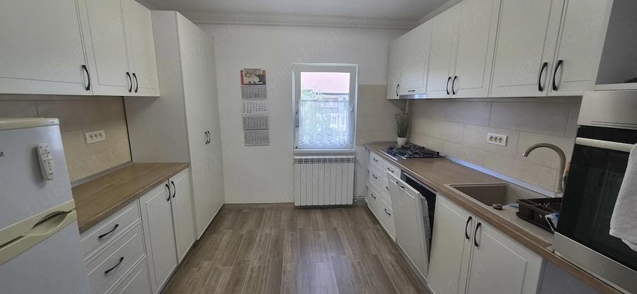 Apartament cu 2 camere semidecomandat în Bucovina