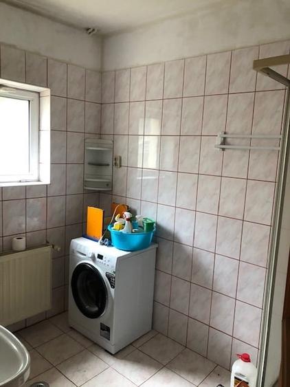 Casă individuală cu 5 camere cu Canalizare în Pajura