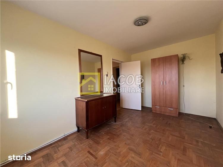 Apartament cu 2 camere decomandat în Central