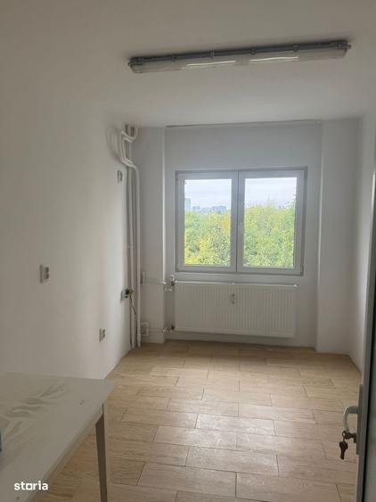 Apartament cu 3 camere în Colentina
