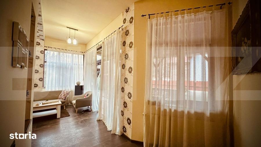 Casă cu 5 camere cu Teren 1000 Mp în Central