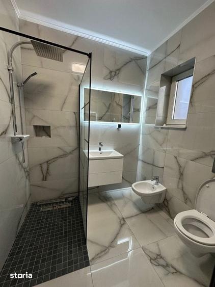 Casă cu 5 camere cu Teren 400 Mp în Apahida