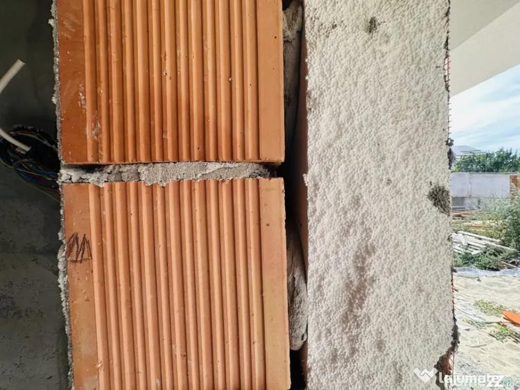 Casă cu 4 camere cu Teren 227 Mp în Chiajna