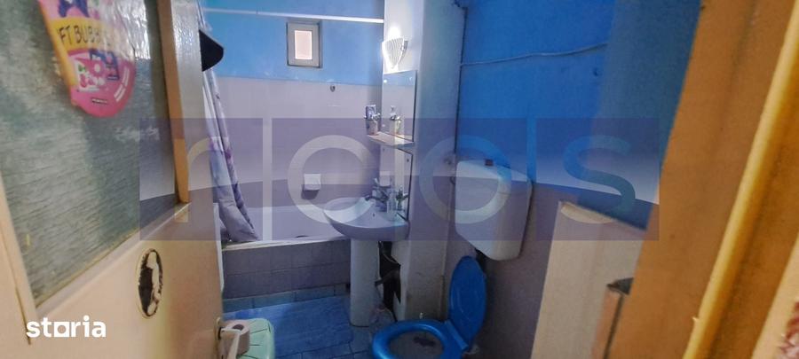 Apartament cu 4 camere decomandat în Ultracentral