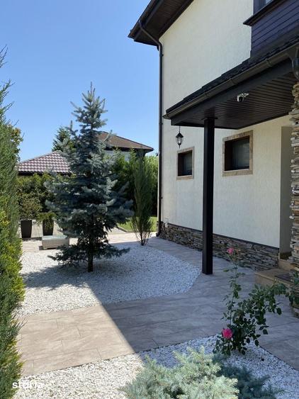 Casă cu 6 camere cu Teren 550 Mp în Snagov